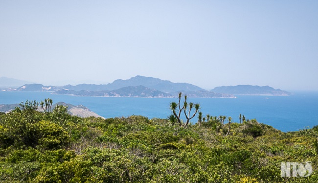 ho-treo-tren-nui-chua-3